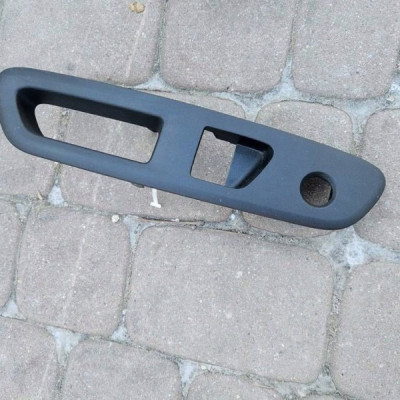 Obudowa osłona boczka drzwi kierowcy panel Toyota Aygo X 74232-0H060