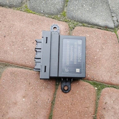 Moduł sterownik czujników PDC parkowania Opel Astra K 84483504