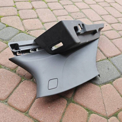 Obudowa osłona słupka bagażnika podsufitki lewa Opel Astra K 39212545