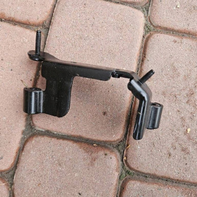 Uchwyt mocowanie wspornik silnika 1.5D 1.5CRDI LXD Opel Astra K 55507638