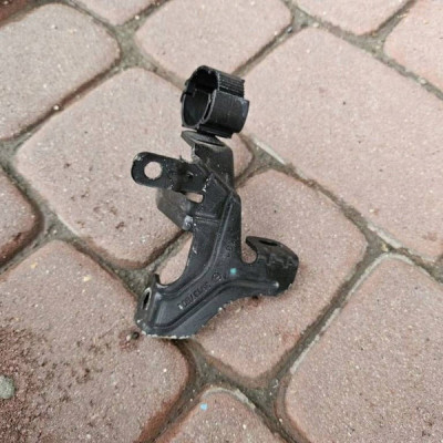 Uchwyt mocowanie wspornik silnika 1.5D 1.5CRDI LXD Opel Astra K 39137609