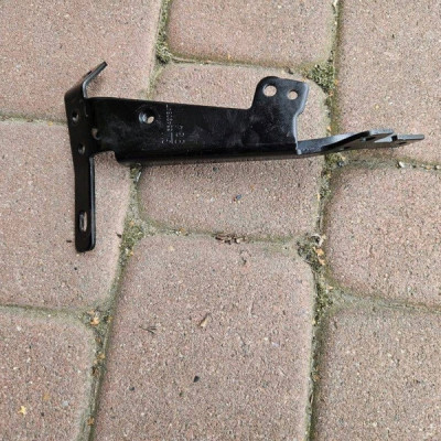 Uchwyt mocowanie podpora kolektora 1.5D 1.5CRDI LXD Opel Astra K 55490847