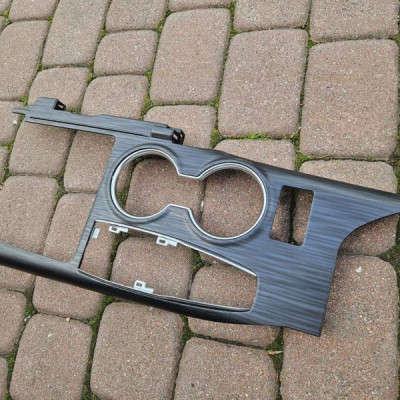 Obudowa osłona tunelu środkowego dekor Toyota Camry VIII XV70 58822-33480