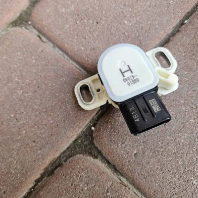 Czujnik pedału sprzęgła hamulca moduł Toyota Camry VIII XV70 89510-47040