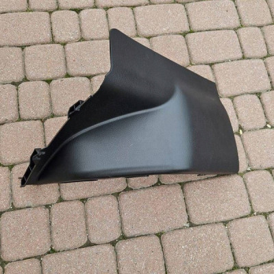 Obudowa osłona bagażnika kanapy lewy Toyota Camry VIII XV70 76974-33020