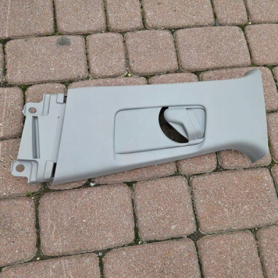 Obudowa osłona słupka środkowego lewa Toyota Camry VIII XV70 62420-33190