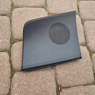 Plastik obudowa głośnika kratka lewa Toyota Camry VIII XV70 55472-33220