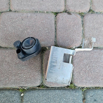 Syrena alarmu + obudowa dzwiękowa Astra K Opel Insignia B 39119104