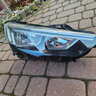 Lampa przód przednia prawa EUROPA zwykła h7 Opel Insignia B 39122967