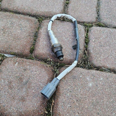 Sonda lambda czujnik 1.0i VVTI 1KR 2022r Toyota Aygo X 89465-0H070