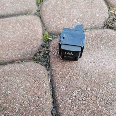 Przełącznik regulacji lamp świateł podnoszenia Toyota Aygo X 2022r