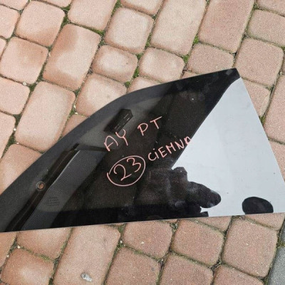 Szyba drzwi tył tylna prawa ciemna - Rocznik 2023r 2023 Toyota Aygo X