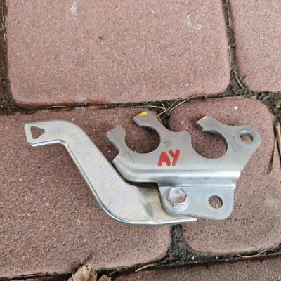 Uchwyt mocowanie wspornik silnika 1.0i VVTI 1KR 2022r Toyota Aygo X