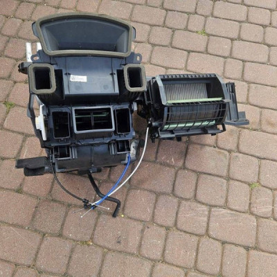 Nagrzewnica dmuchawa nawiew Toyota Aygo X 2022r