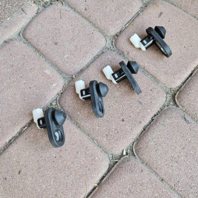 Czujnik domykania drzwi zamknięcia Toyota Aygo X 2022r