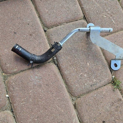 Przewód rura wąż wody silnika 1.0i VVTI 1KR 2022r Toyota Aygo X