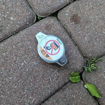 Korek wlewu płynu chłodniczego chłodnicy wody Toyota Aygo X 2022r