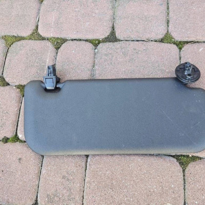 Słonecznik przeciwsłoneczna kierowcy lewy daszek 2022r Toyota Aygo X