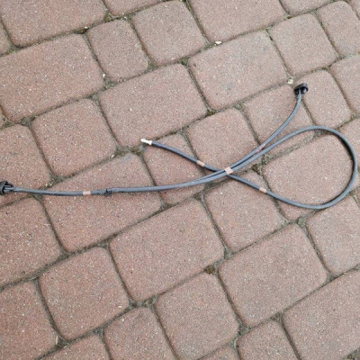 Spryskiwacze szyby przedniej maski podszybia Toyota Aygo X 2022r