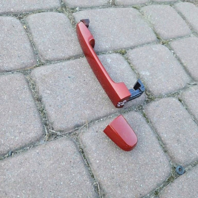 Klamka drzwi przód przednia prawa 2HV Toyota Aygo X 2022r