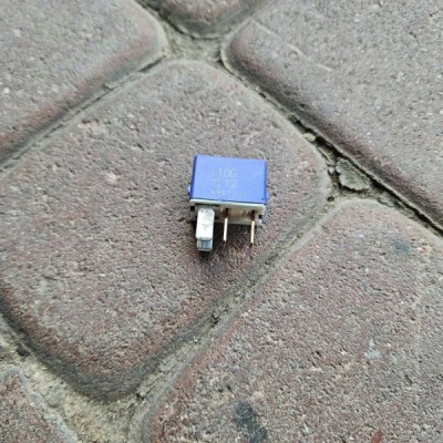 Przekaźnik moduł bezpiecznik LEXUS Toyota Aygo X 28300-21020