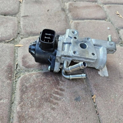 Zawór EGR chłodniczka 1.0VVTI 1KR 2022r Toyota Aygo X 25620-40040