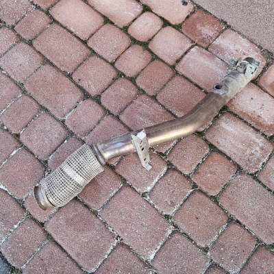 Rura siatka wydechu wydechowa 1.5DCI Renault Megane IV 201004528R