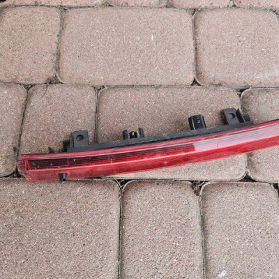 Trzecie światło stopu bagażnika stop Renault Megane IV 265902759R