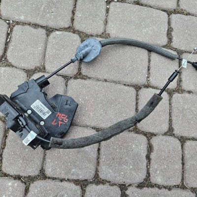 Zamek drzwi tył tylnych lewych EUROPA Renault Megane IV 825035881R