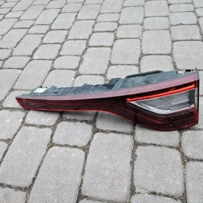 Lampa tył tylna prawa kombi w klapę Renault Megane IV 265500266R