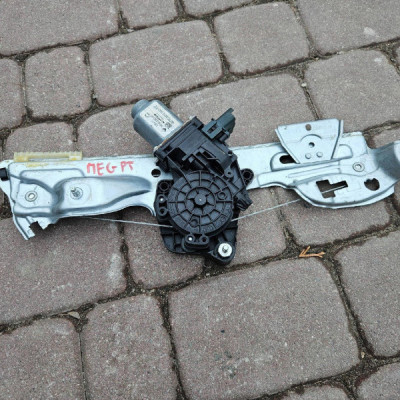 Podnośnik szyby tył tylny prawy Renault Megane IV 402779C