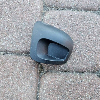 Plastik obudowa osłona fotela pasażera prawa Renault Megane IV 1692706X