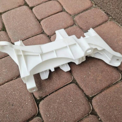 Uchwyt mocowanie komputera sterownika Toyota Camry VIII XV70 82879-33010