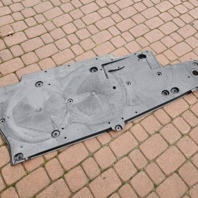 Obudowa osłona podwozia dolna prawa Toyota Camry VIII XV70 58165-33020