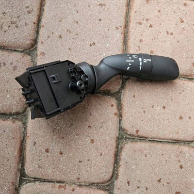 Manetka przełącznik wycieraczek szyb Toyota Camry VIII XV70 33600-17J783