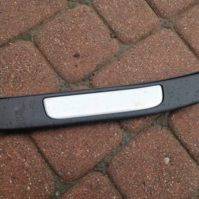 Listwa progowa osłona chrom lewy tył Toyota Camry VIII XV70 67916-33130