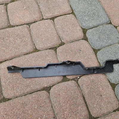 Osłona podwozia nadkola lewy przód Toyota Camry VIII XV70 53851-33080