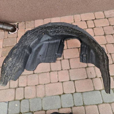 Nadkole tył tylne prawe Toyota Camry VIII XV70 65637-33080