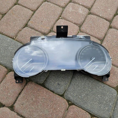 Licznik prędkościomierz EUROPA zegary Toyota Camry VIII XV70 83800-33Y25