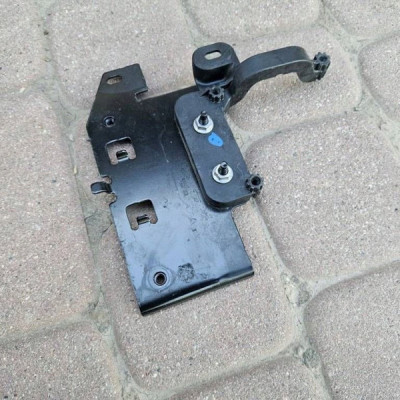 Uchwyt mocowanie wspornik radaru przedniego Opel Mokka B 339435