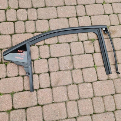 Szyba tył tylna prawa ciemna - 2024R 2024 Opel Mokka B 9841995180