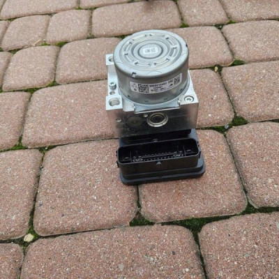 Pompa hamulcowa ABS AUTOMAT Fiat 600 Peugeot 3008 Opel Mokka B 9860815480