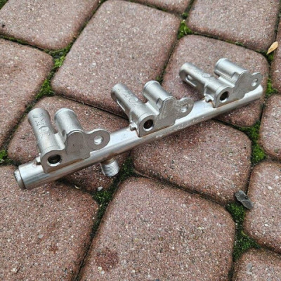 Listwa wtryskowa paliwowa 1.2THP Opel Mokka B 9811353880