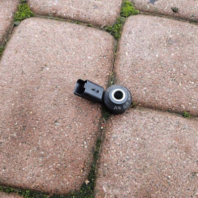 Czujnik stycznik wału położenia stukowy 1.2THP Opel Mokka B 9638423680