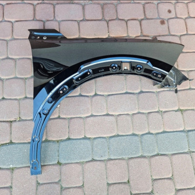 Błotnik prawy przód przedni czarny wspornik IGŁA KTV Opel MOKKA B 2 II