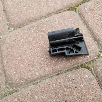 Plastik obudowa osłona drzwi przód lewych Toyota Camry VIII XV70 L401