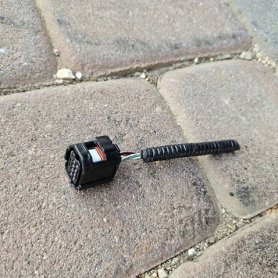 Kostka wtyczka wiązka czujników parkowan Toyota Camry VIII XV70 82114-33200