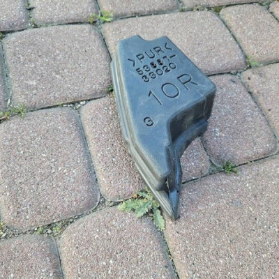 Wygłuszenie błotnika wyciszenie prawe Toyota Camry VIII XV70 53887-33020