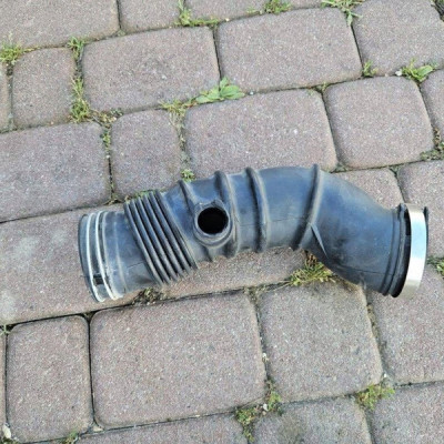Rura dolot powietrza 2.5 Hybryda Lexus Toyota Camry VIII XV70 17880-25020