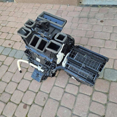 Nagrzewnica nawiewu nadmuchu EUROPA Toyota Camry VIII XV70 87010-0Z380-